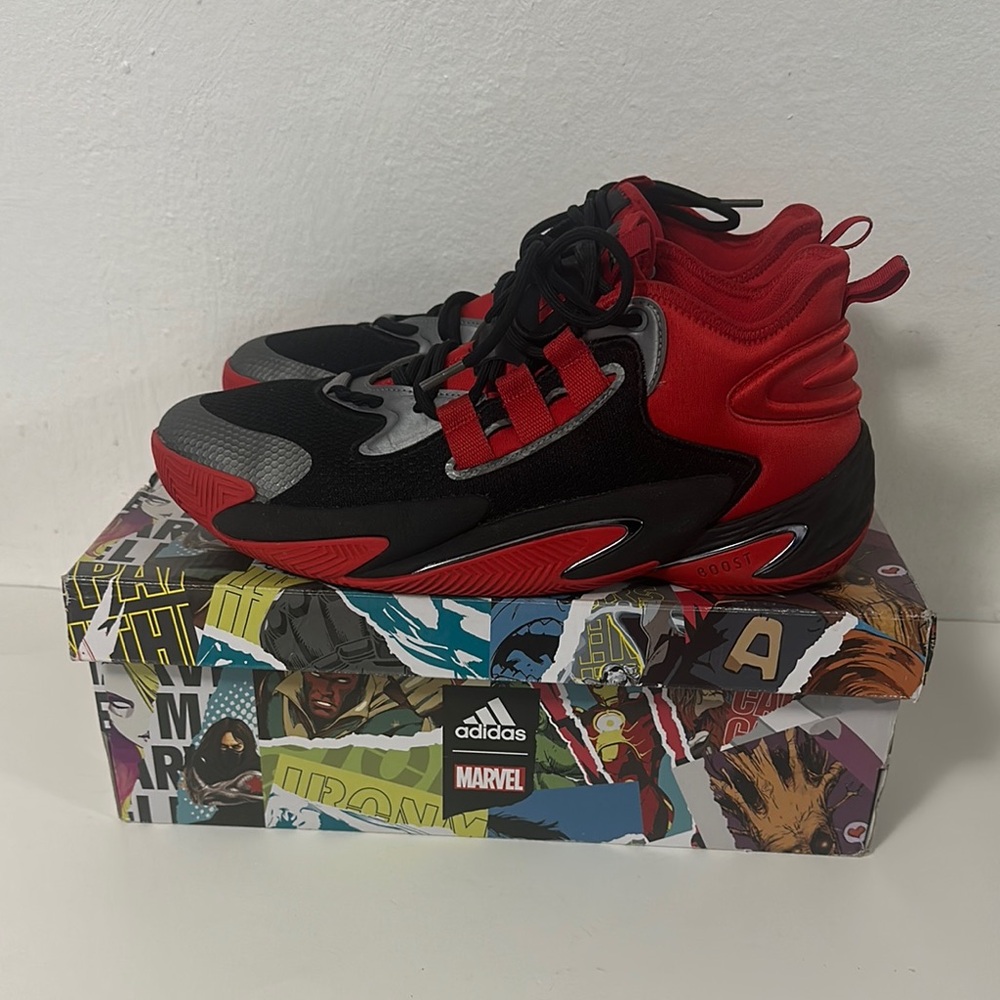 Basketball shoes size 11 | Adidas Marvel BYW select IF0006 Anthony